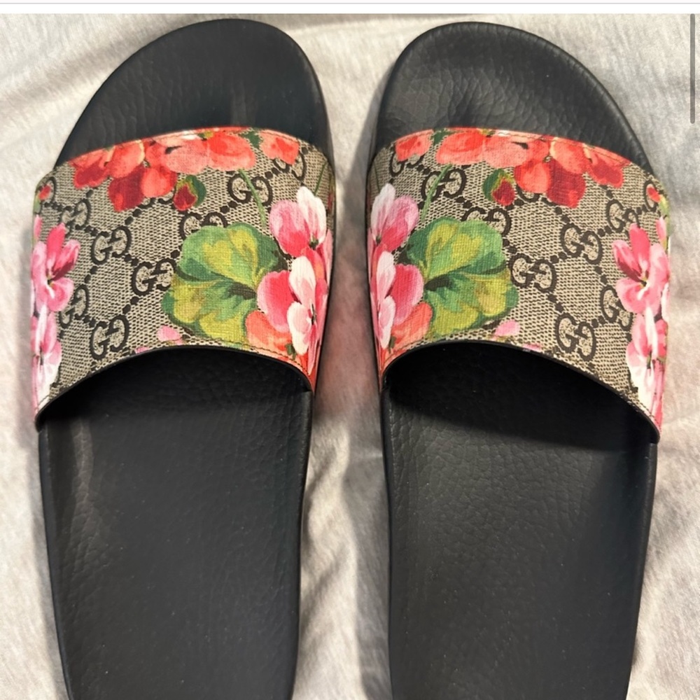 Gucci Bloom slide
